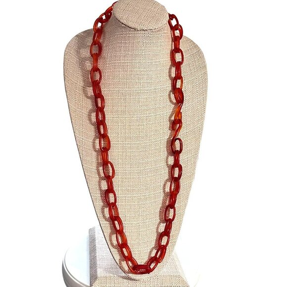 Vintage CHIC Womens Necklac eDark Honey Amber Lucite Link Necklace Neat Hook Cla - Picture 1 of 3
